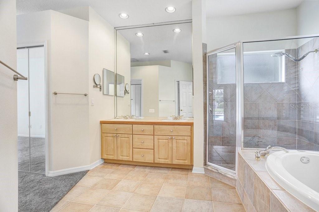 10227 QUAILS LANDING AVE