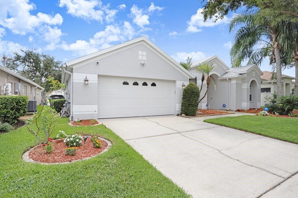 10227 QUAILS LANDING AVE