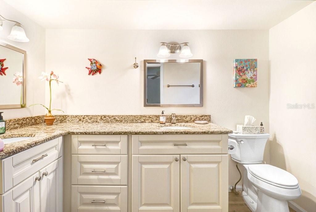 9247 GOLF VIEW DR #9247