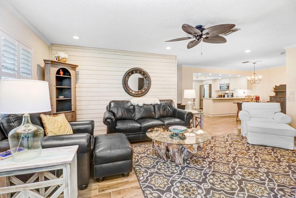 9247 GOLF VIEW DR #9247