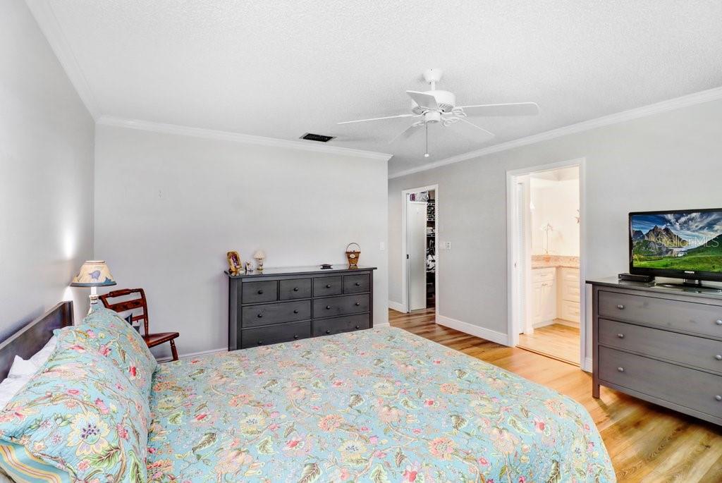 9247 GOLF VIEW DR #9247