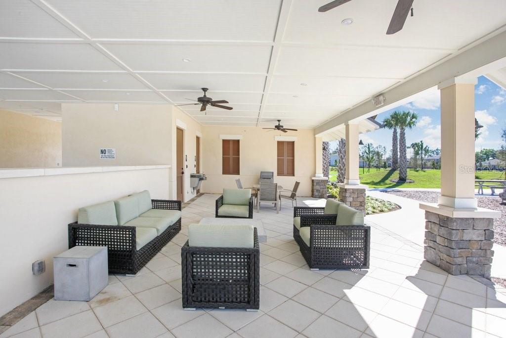 11520 BLUE WOODS DR