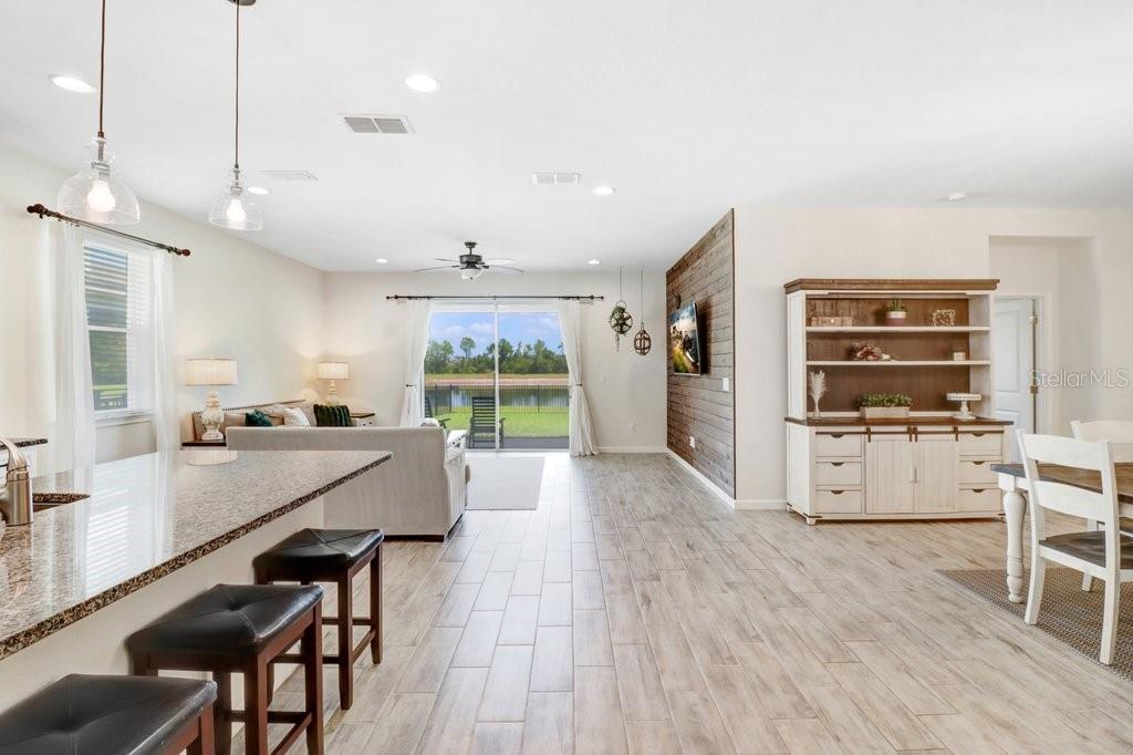 11520 BLUE WOODS DR