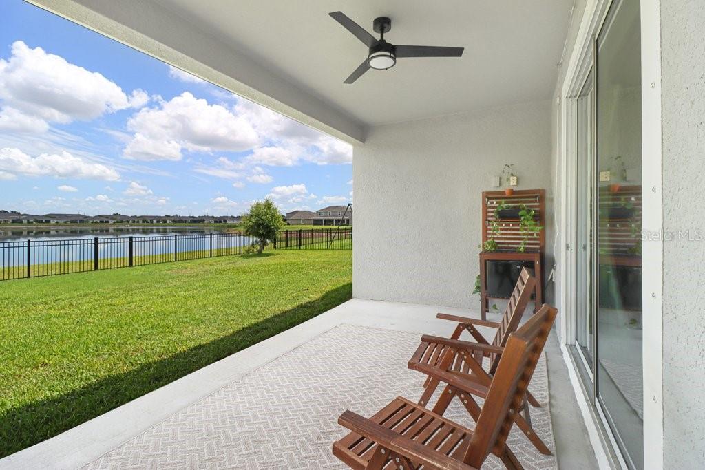 11520 BLUE WOODS DR