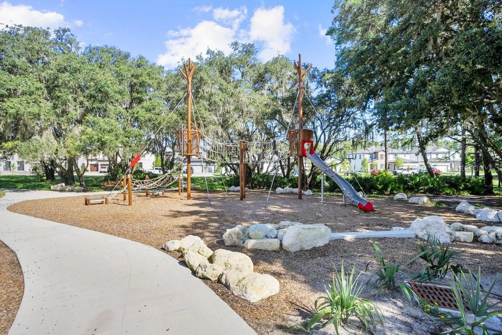 13007 BATTEN LN