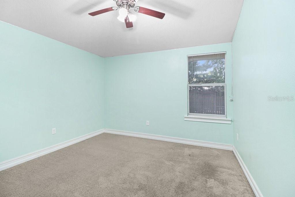1131 DOGWOOD AVE