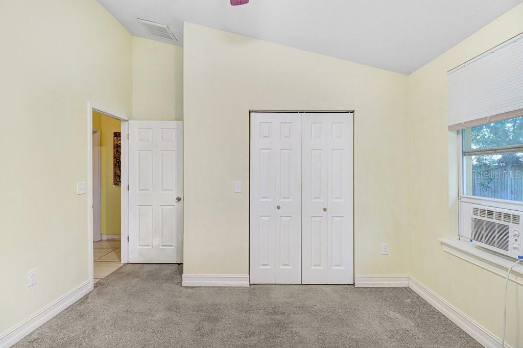 1131 DOGWOOD AVE