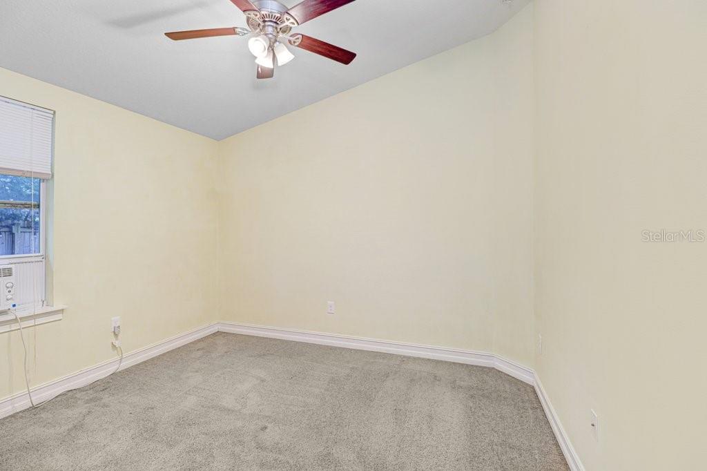 1131 DOGWOOD AVE