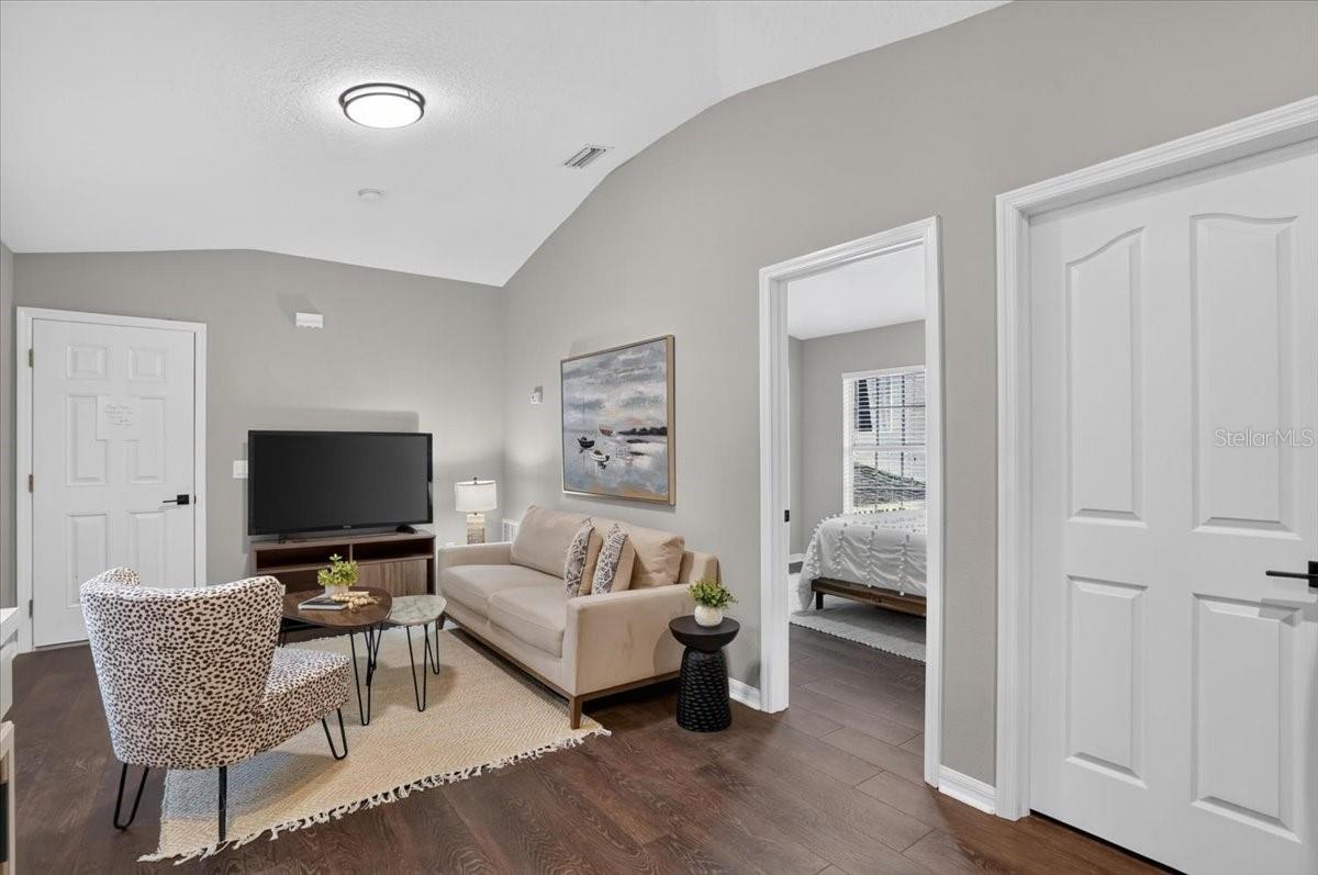 9830 W PARK VILLAGE DR