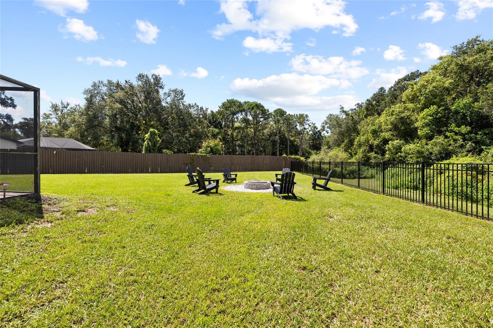 7231 WOODBROOK DR