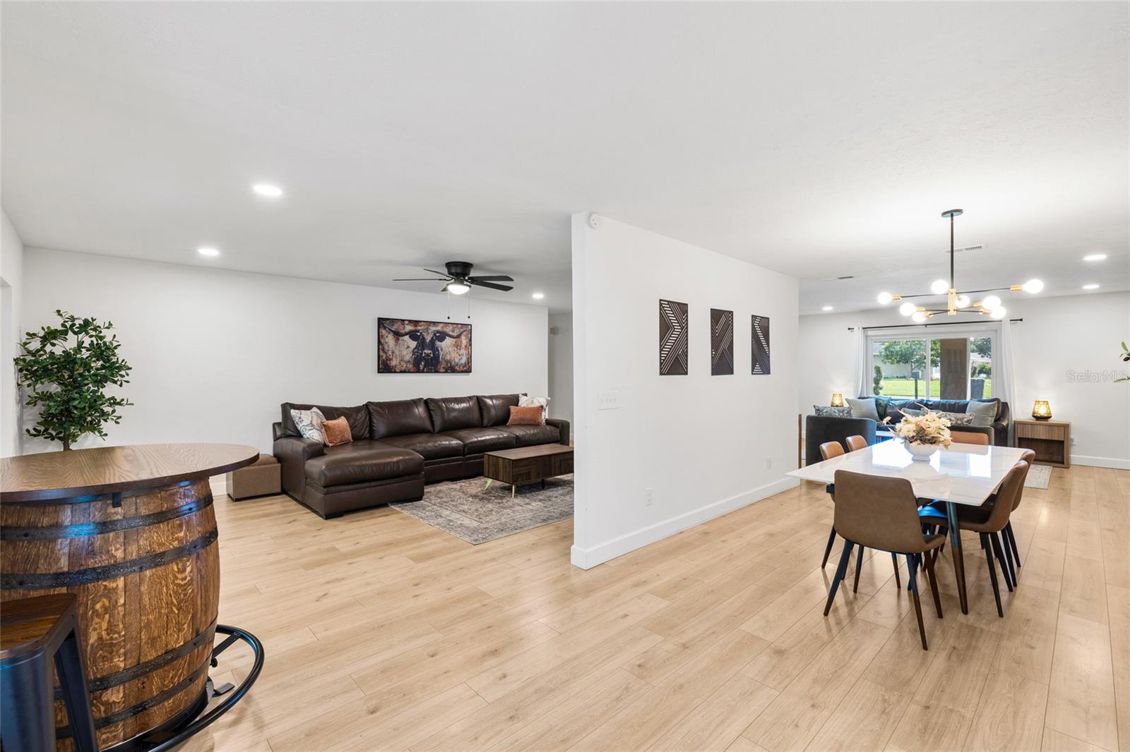 7231 WOODBROOK DR