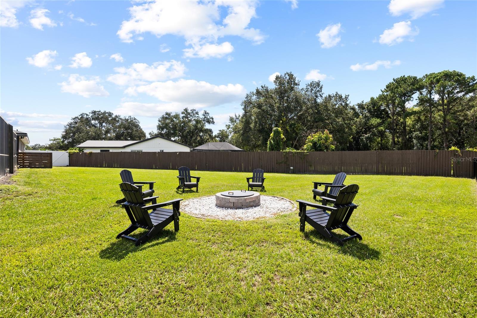 7231 WOODBROOK DR