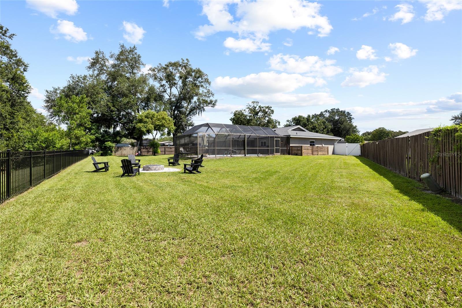 7231 WOODBROOK DR