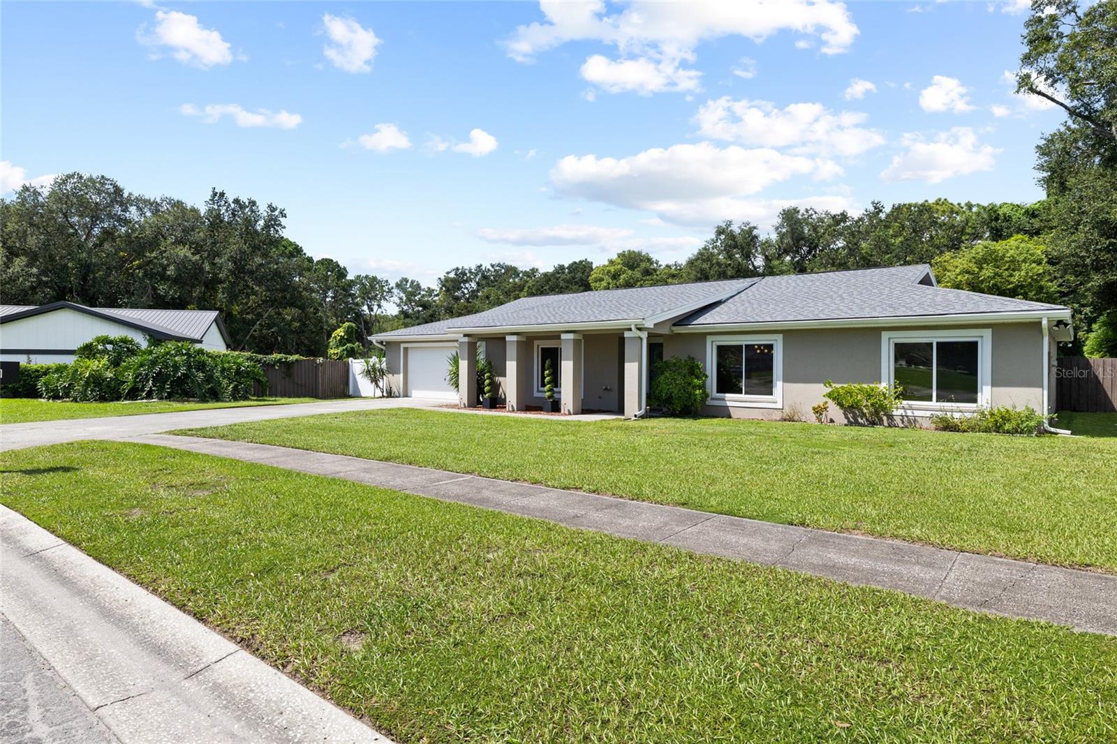 7231 WOODBROOK DR