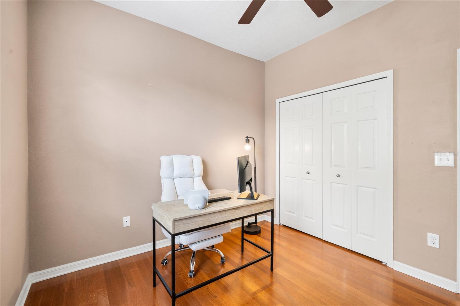 9420 GEORGIAN PARK LN #103