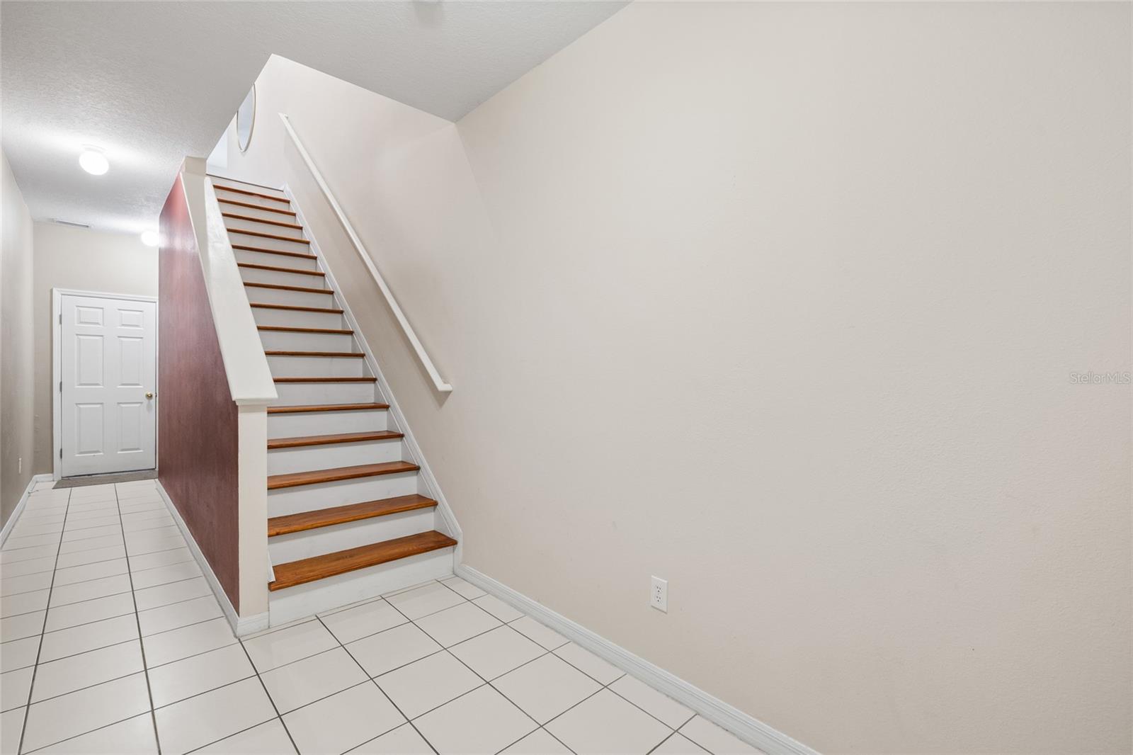 9420 GEORGIAN PARK LN #103
