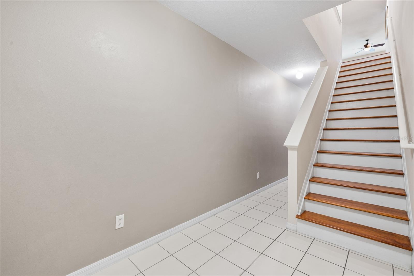 9420 GEORGIAN PARK LN #103