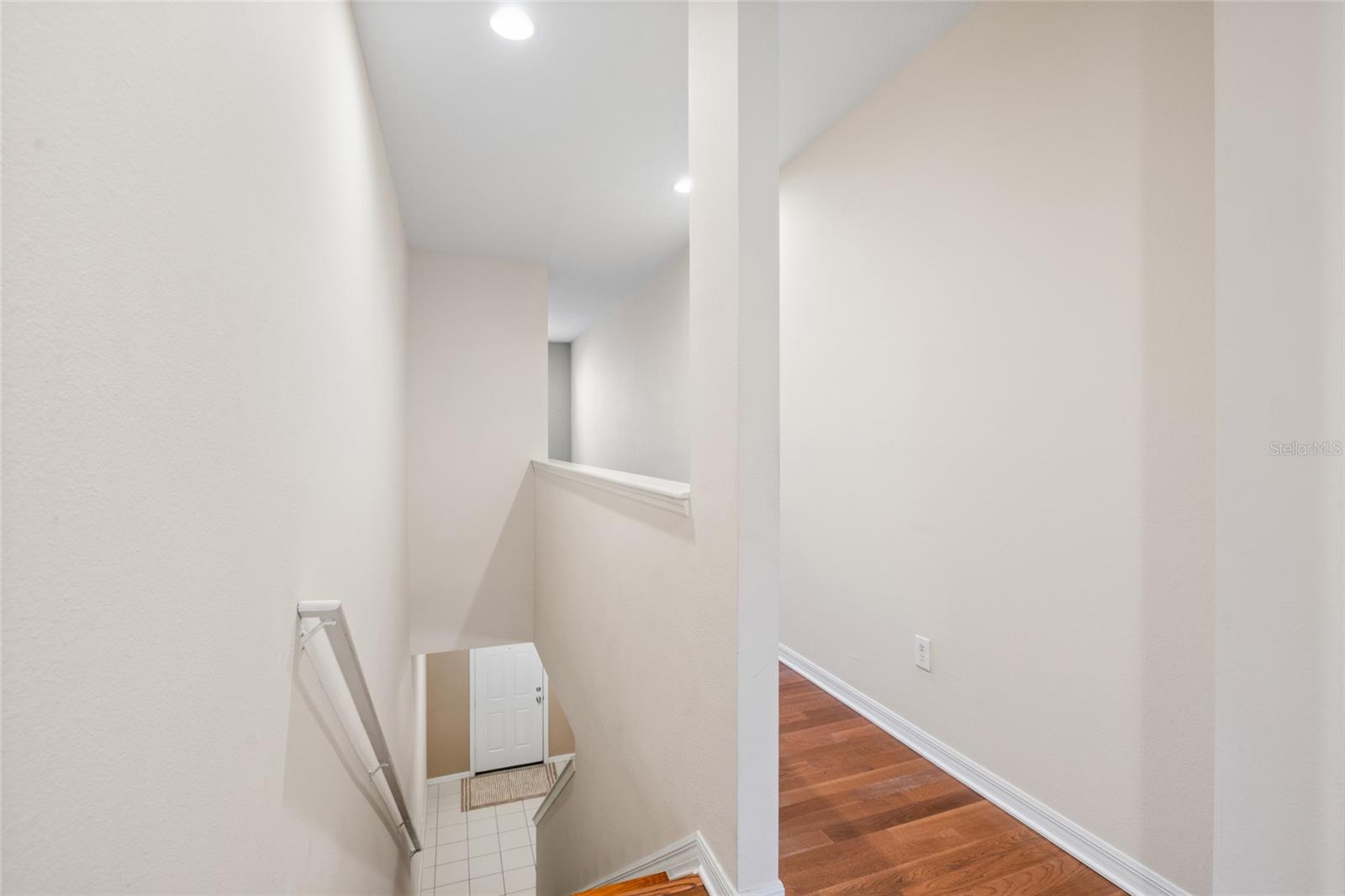 9420 GEORGIAN PARK LN #103