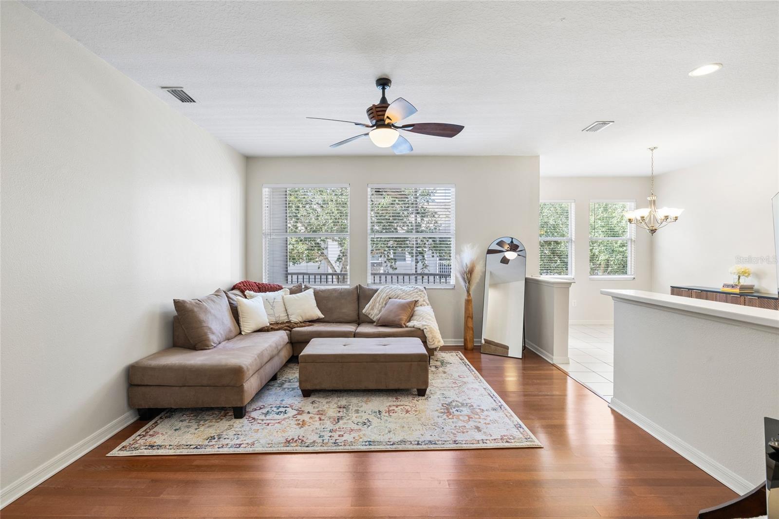 9420 GEORGIAN PARK LN #103