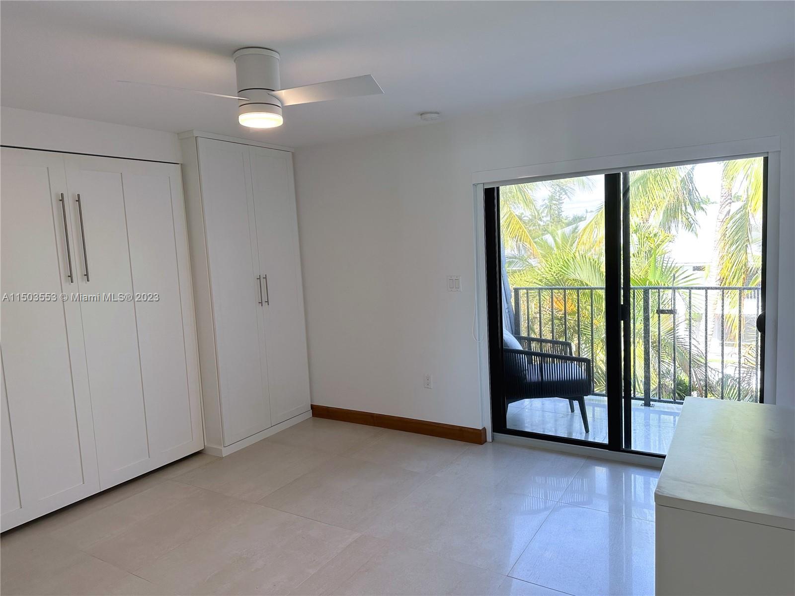 230 N Sunrise Dr # 7
