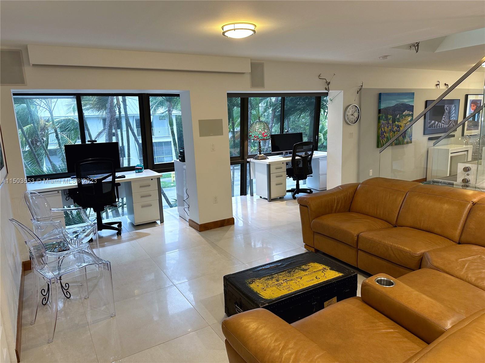 230 N Sunrise Dr # 7