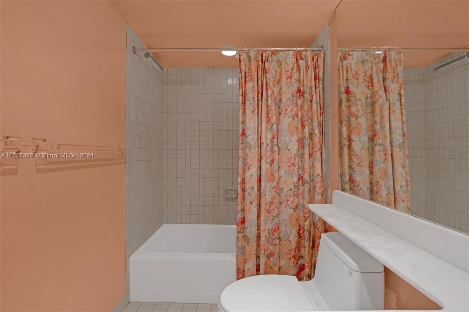 181 Crandon Blvd # 305