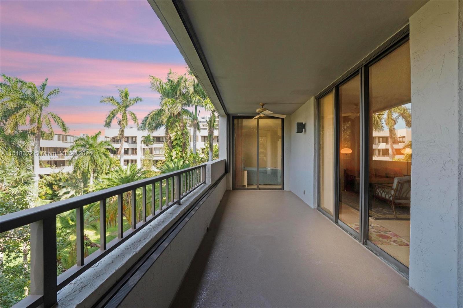 181 Crandon Blvd # 305