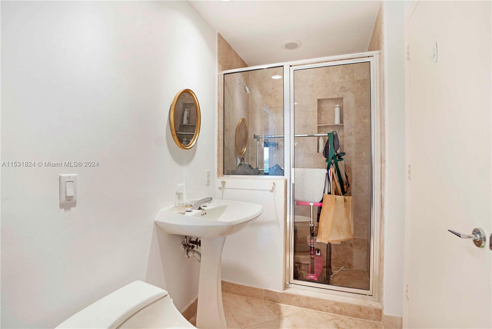 785 Crandon Blvd # 503