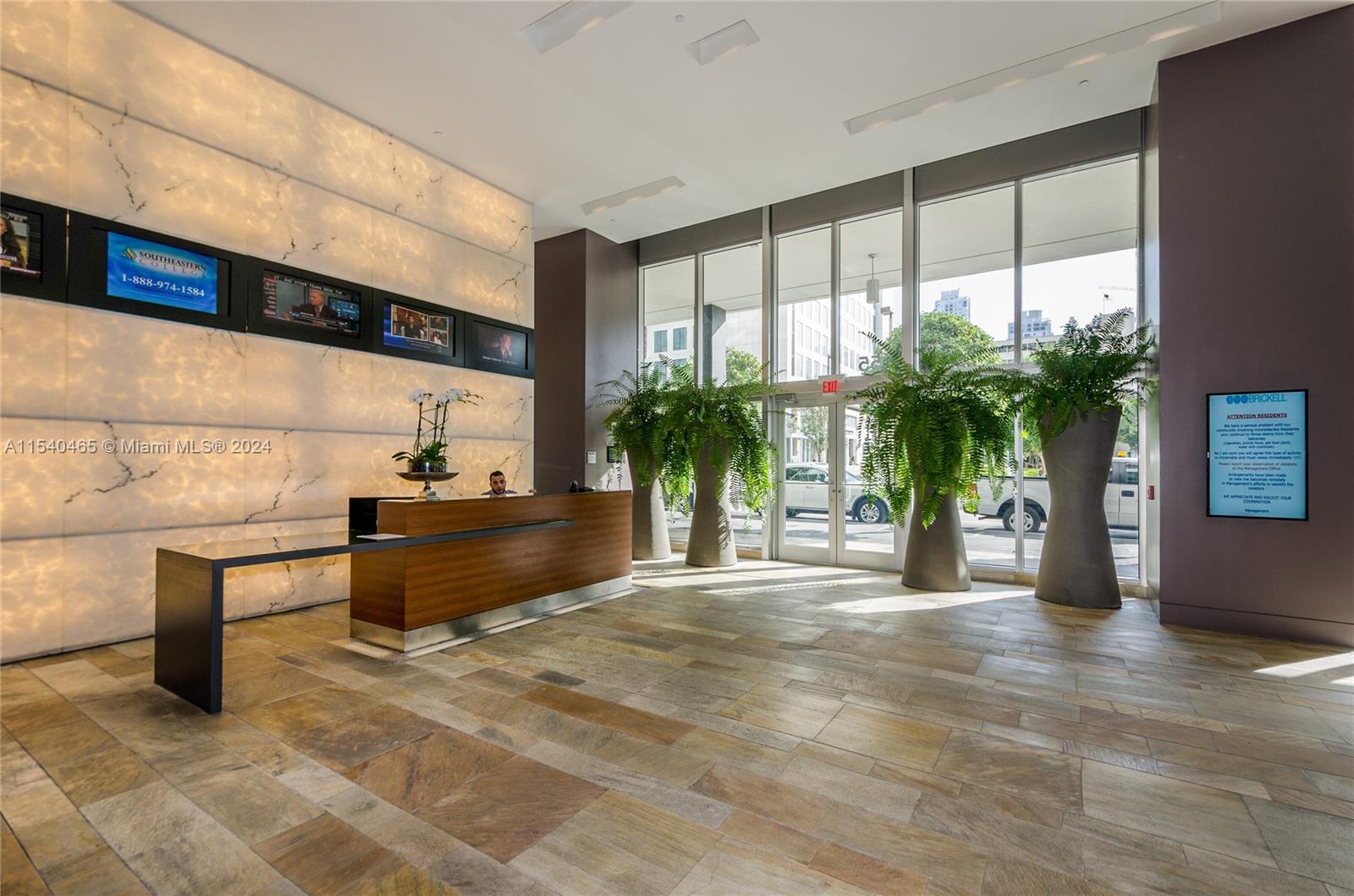 55 SE 6th St # 1508
