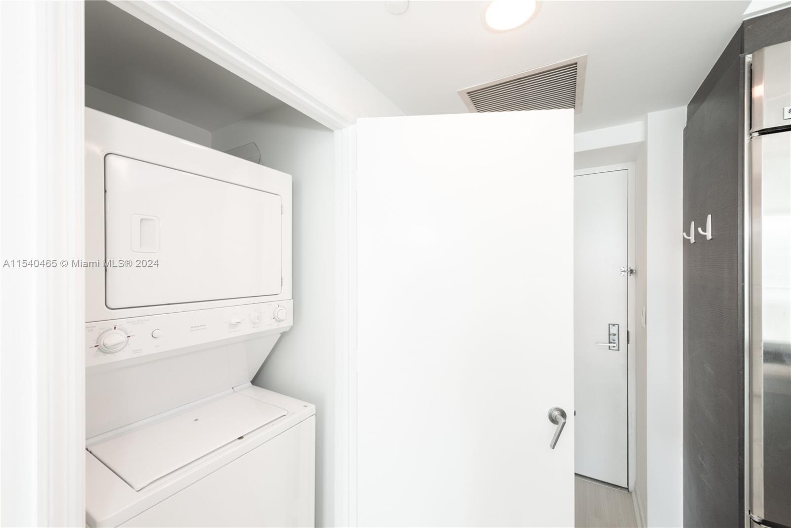 55 SE 6th St # 1508