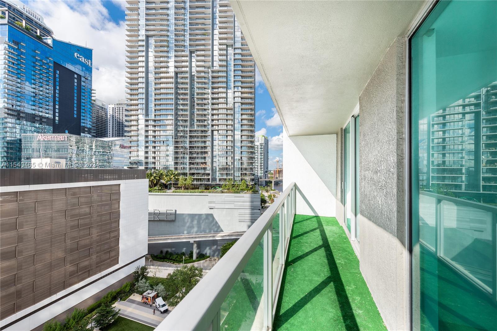55 SE 6th St # 1508