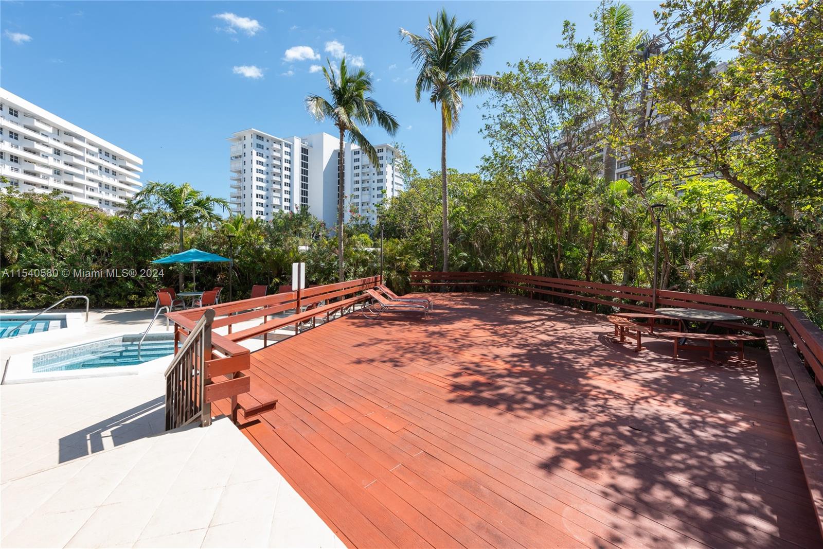 170 Ocean Lane Dr # 709