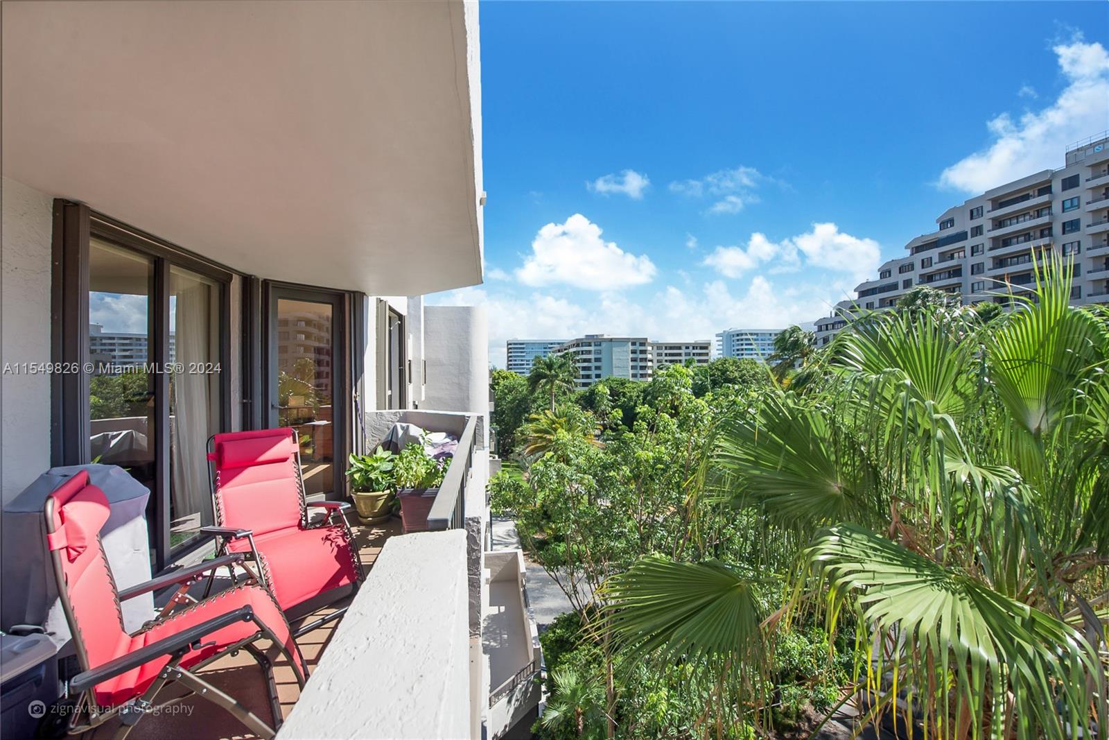 161 Crandon Blvd # 414