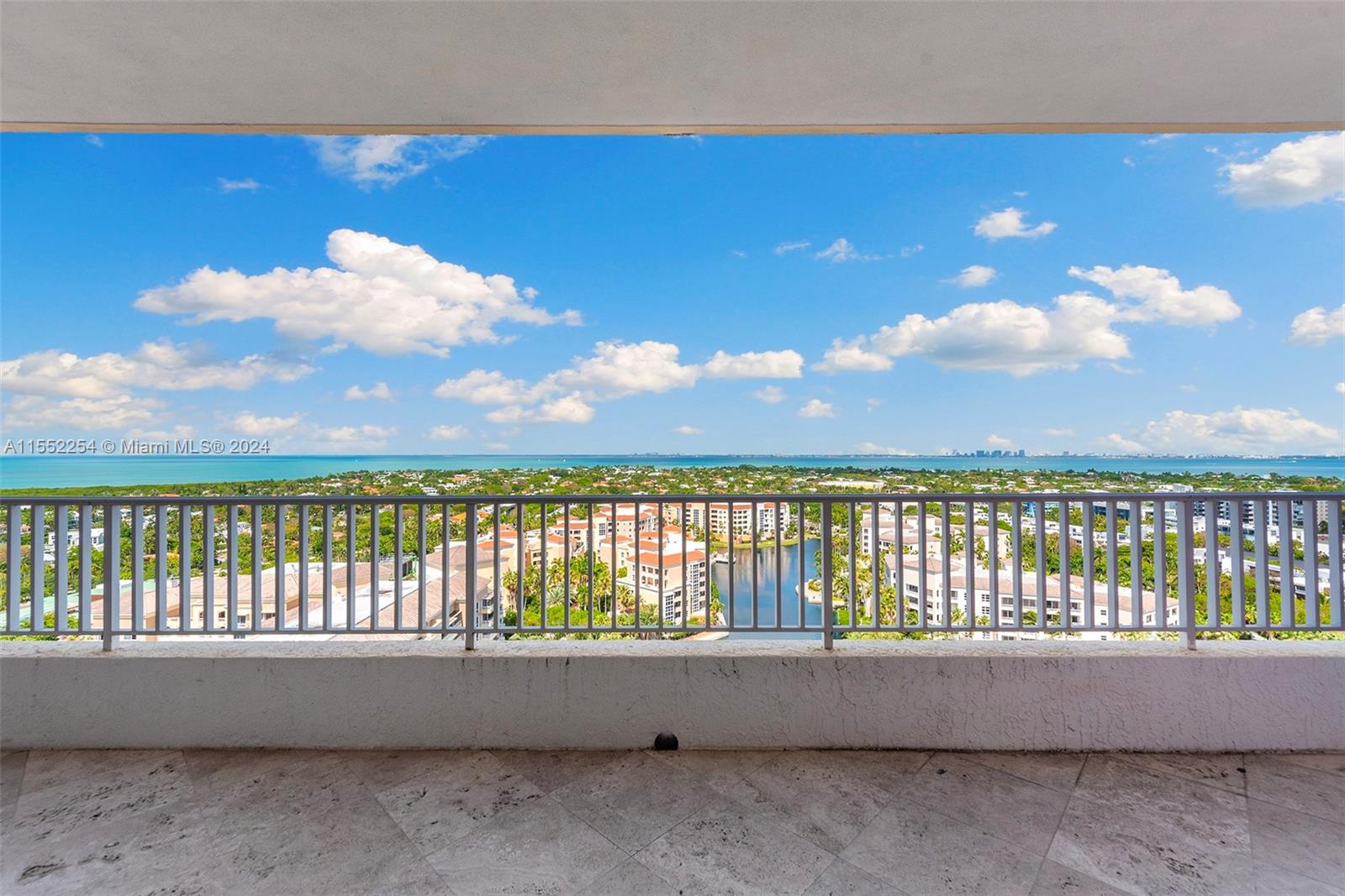 785 Crandon Blvd # 1803