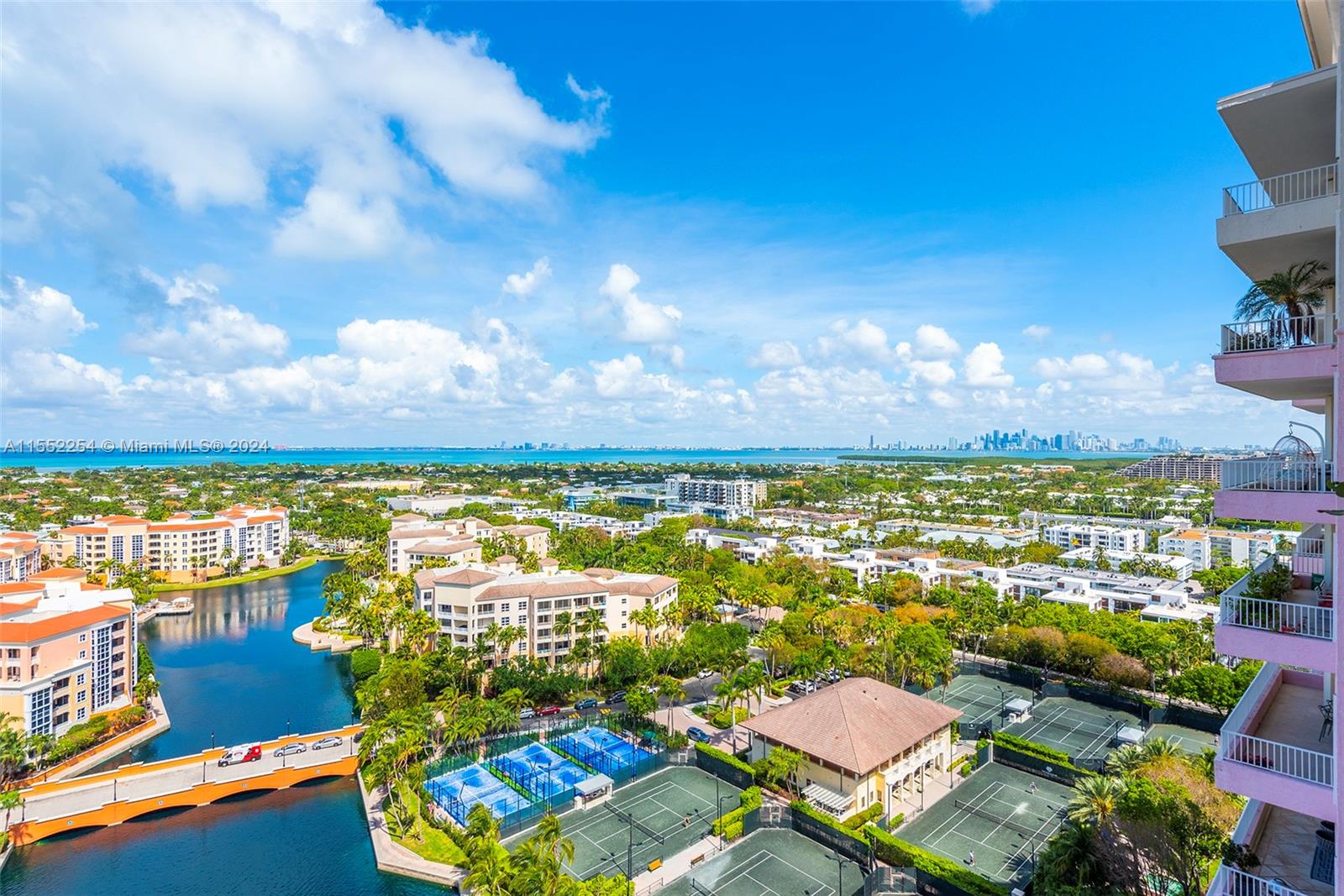 785 Crandon Blvd # 1803