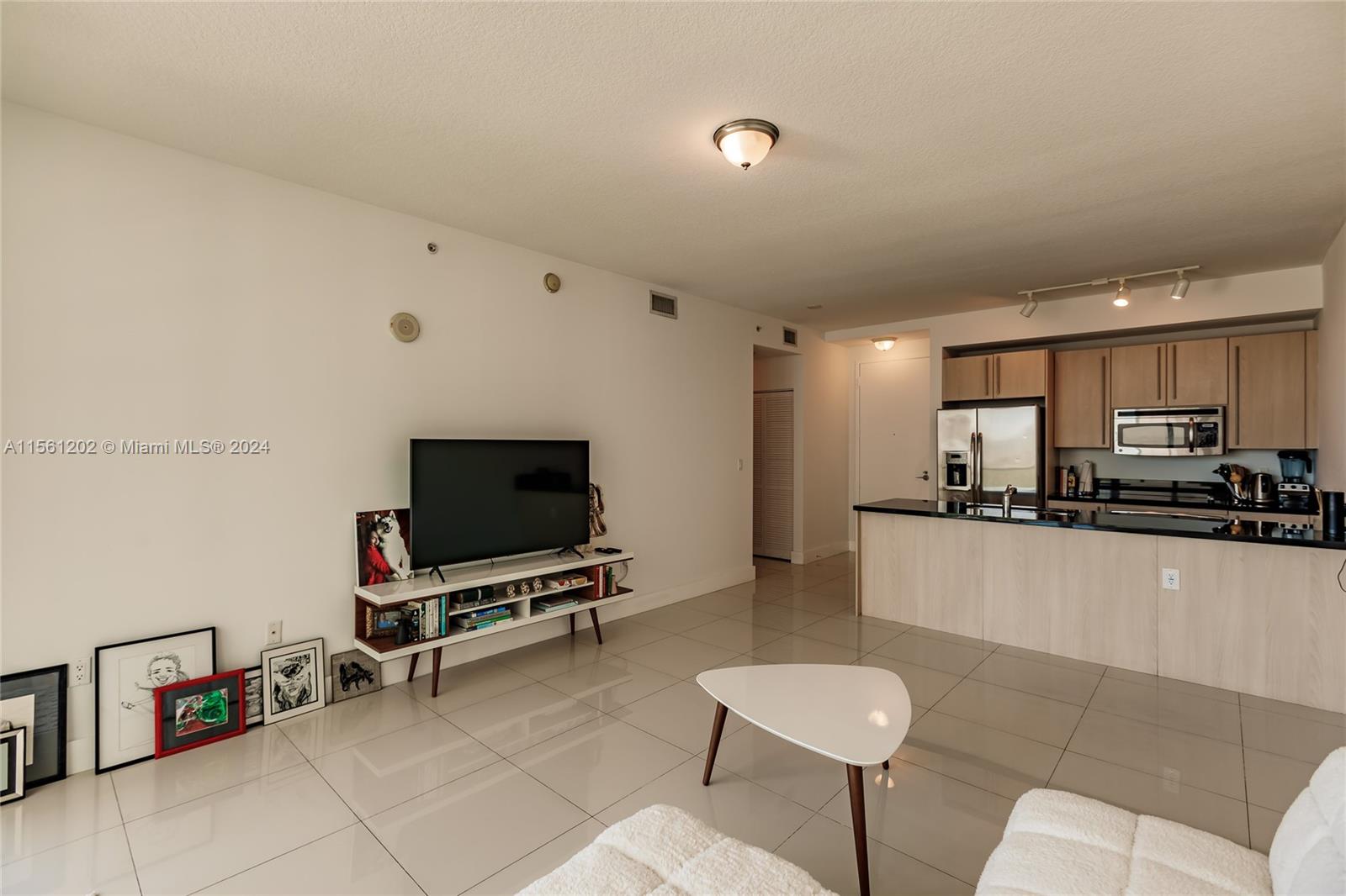79 SW 12th St Unit: 1205-S