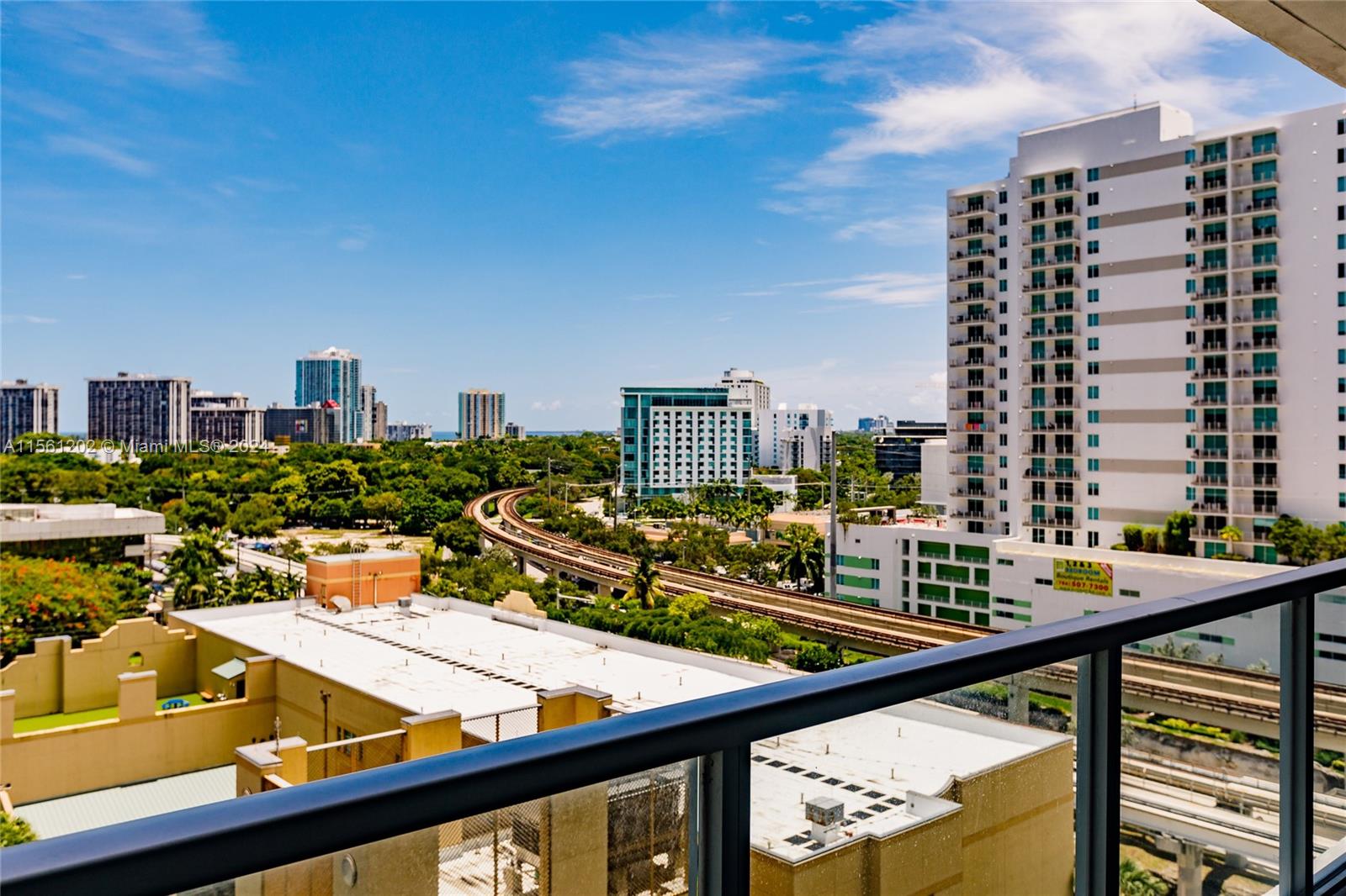 79 SW 12th St Unit: 1205-S