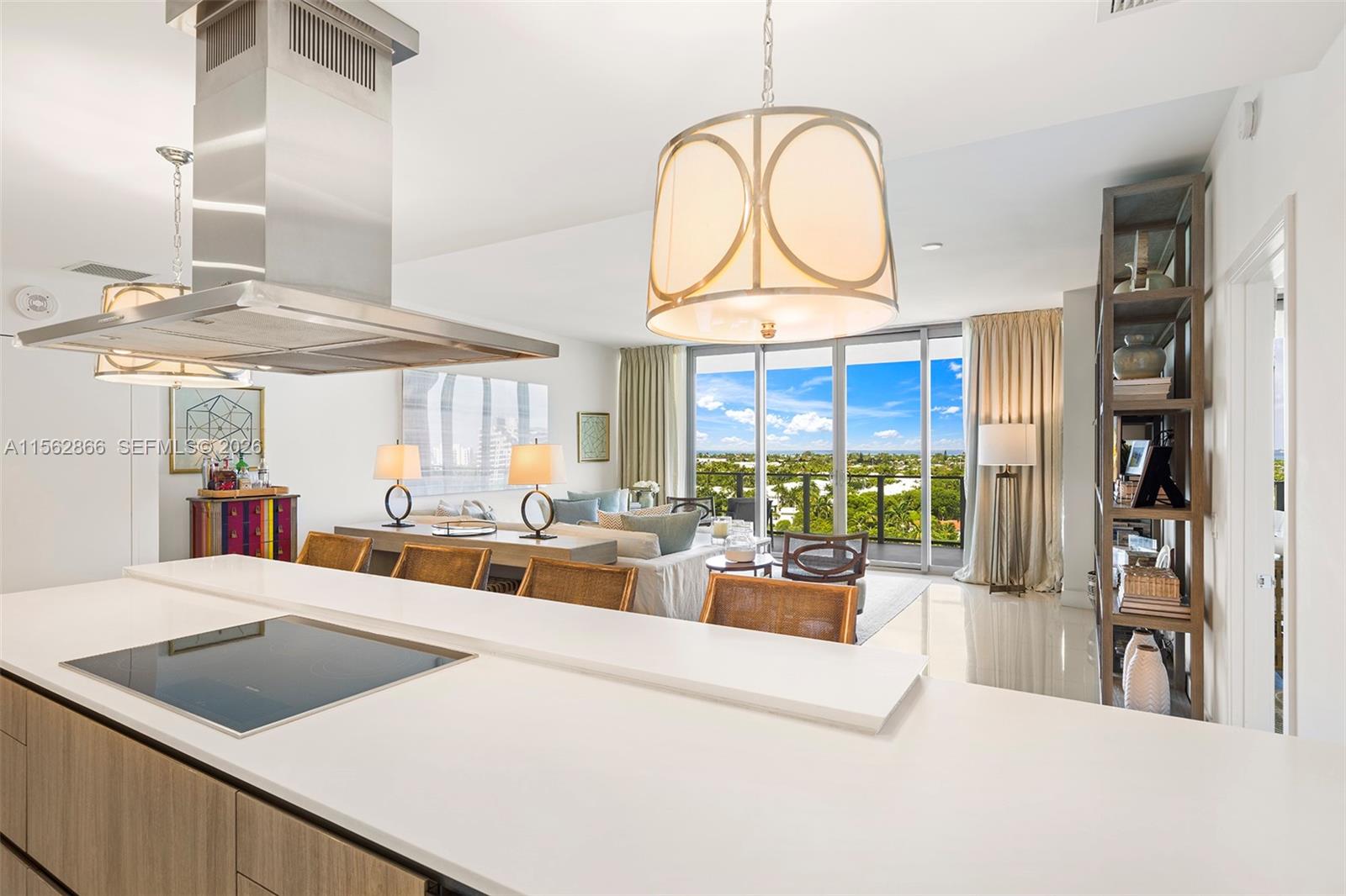 360 Ocean Dr # 905S