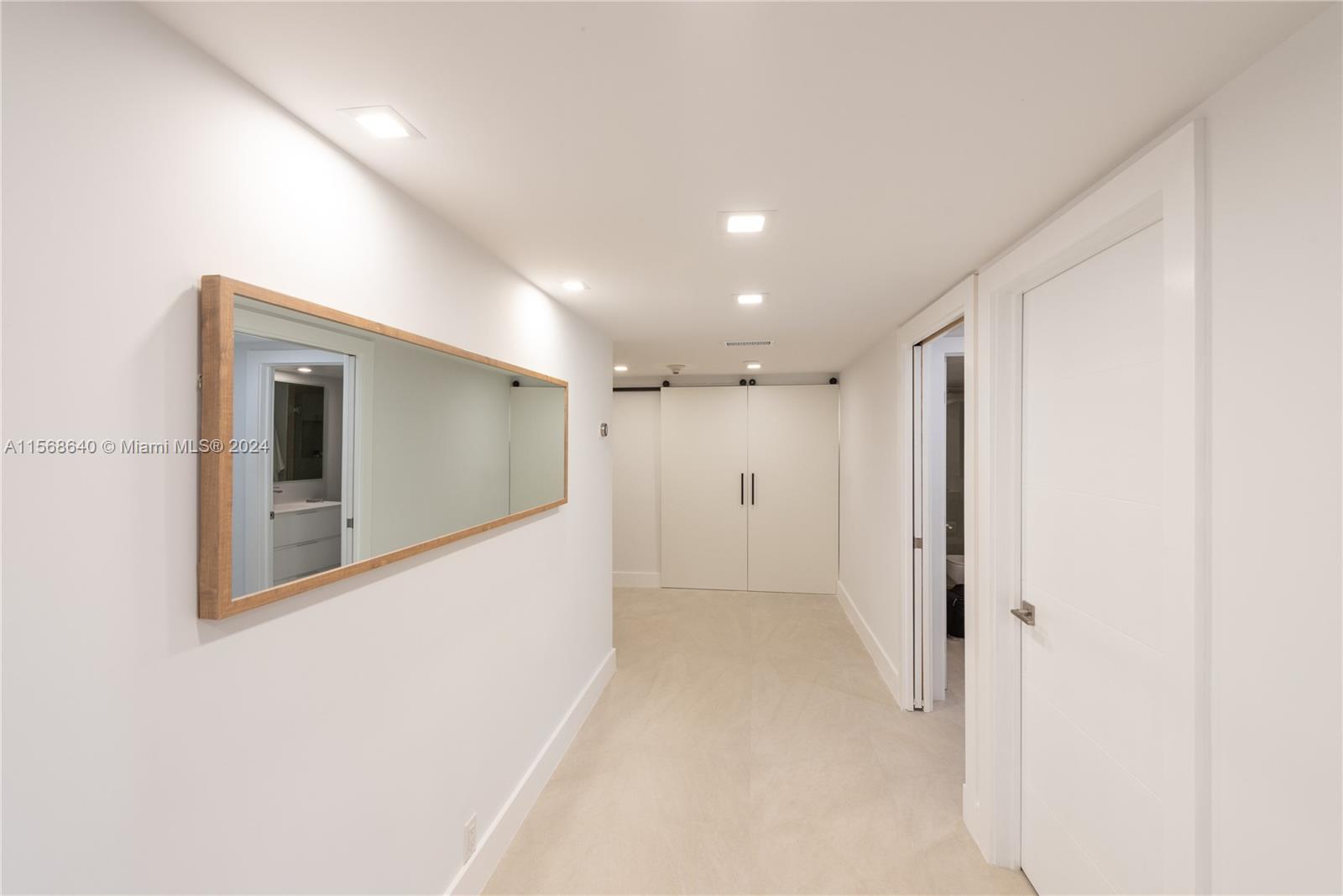 161 Crandon Blvd # 118