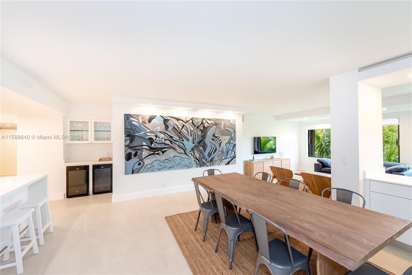 161 Crandon Blvd # 118
