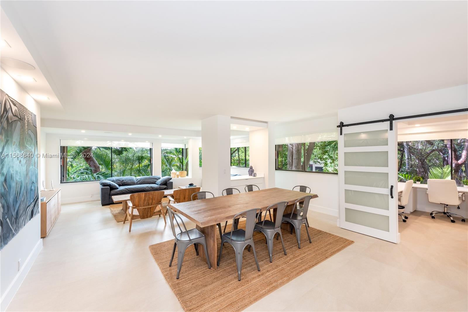 161 Crandon Blvd # 118