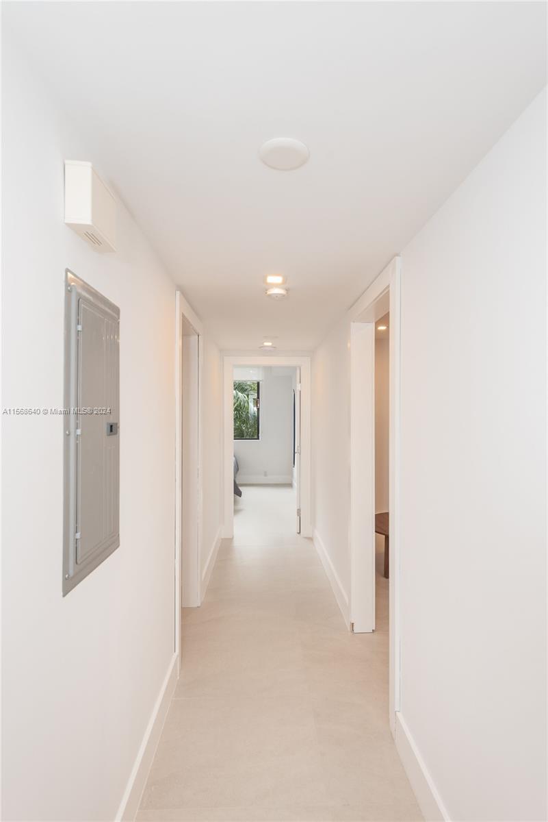 161 Crandon Blvd # 118