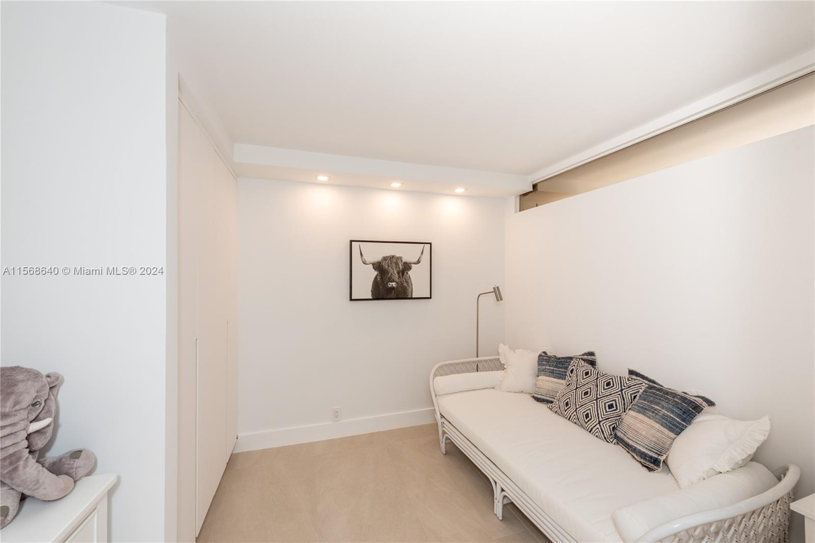 161 Crandon Blvd # 118