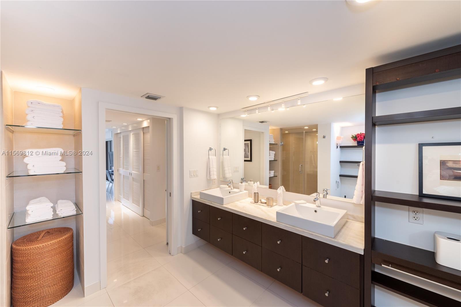 161 Crandon Blvd # 126