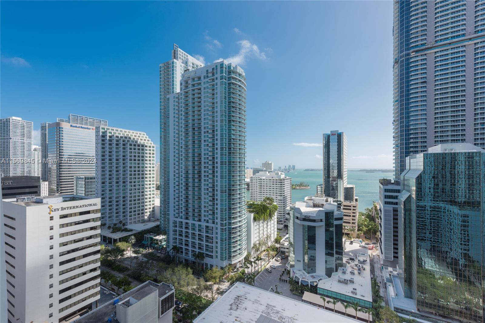 1010 Brickell Ave # 2303