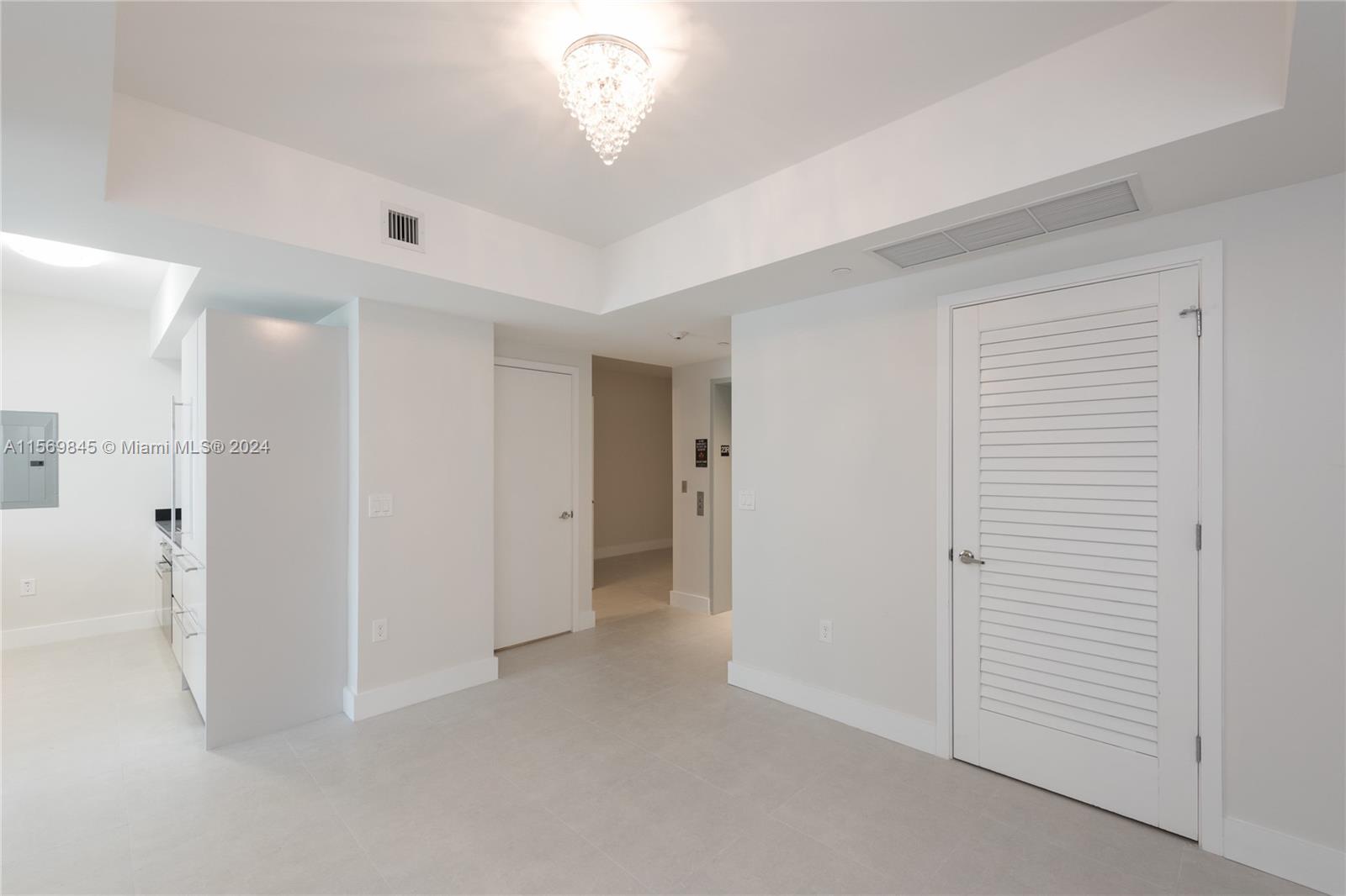 1010 Brickell Ave # 2303