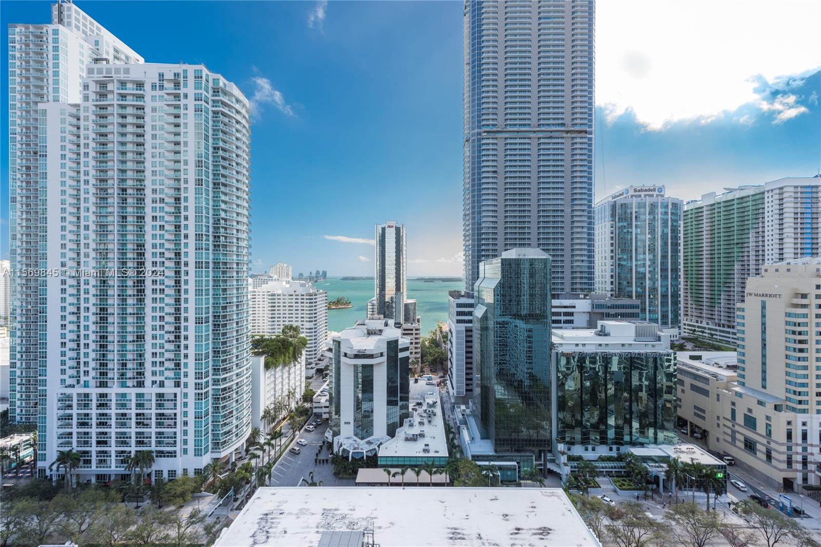 1010 Brickell Ave # 2303