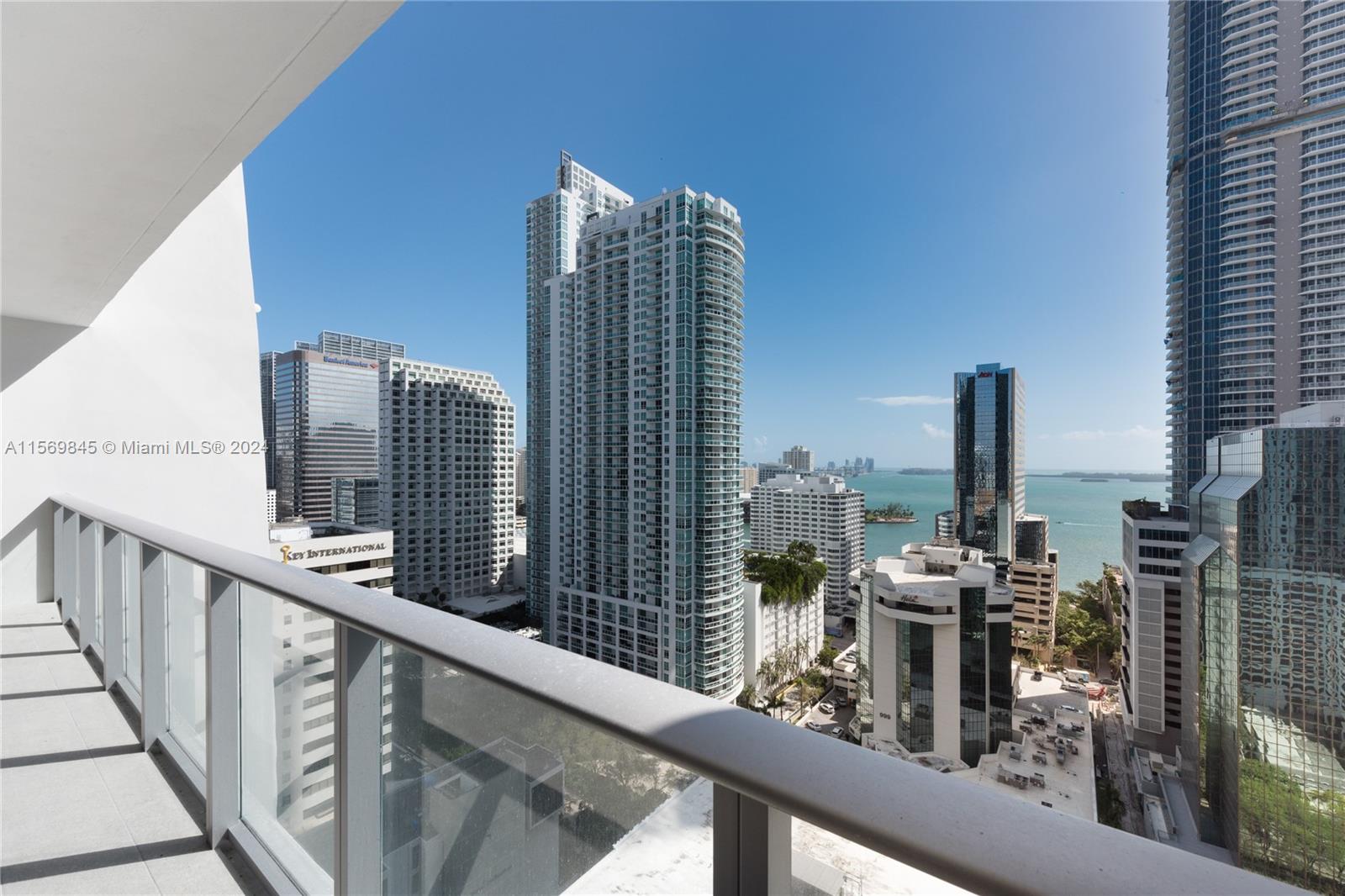 1010 Brickell Ave # 2303