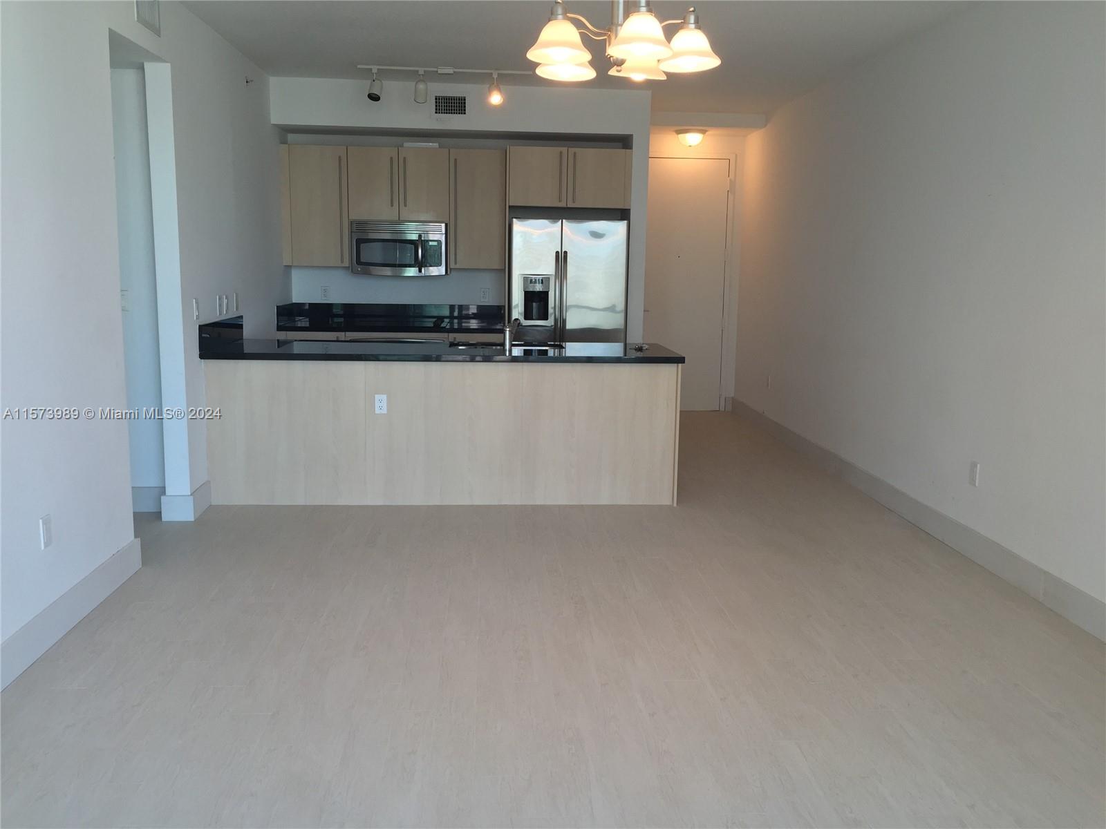 79 SW 12th St Unit: 2011-S