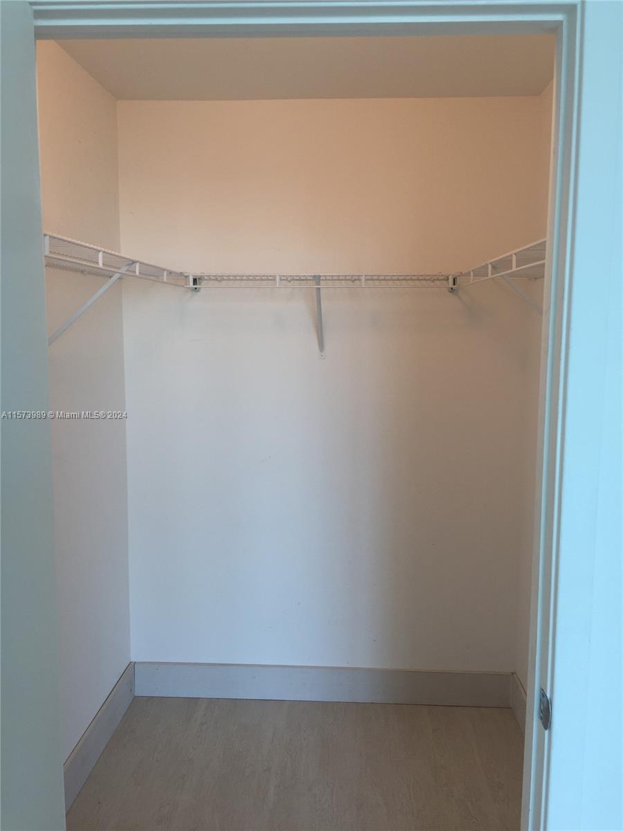 79 SW 12th St Unit: 2011-S